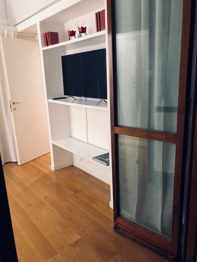 Florence Libertà apartment with balcony Extérieur photo